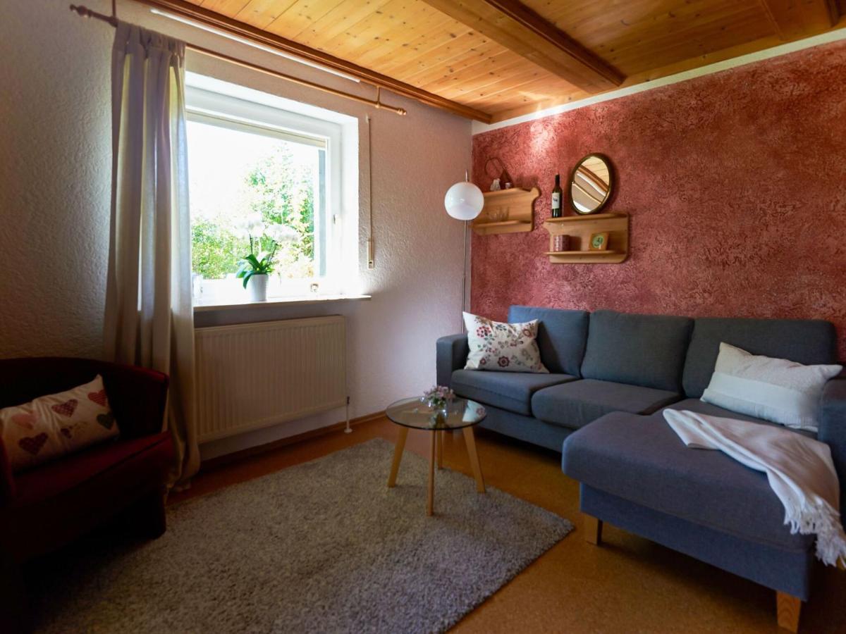 Nice Flat With Sauna Covered Terrace Garden And Tree House For Children Zandt Bagian luar foto