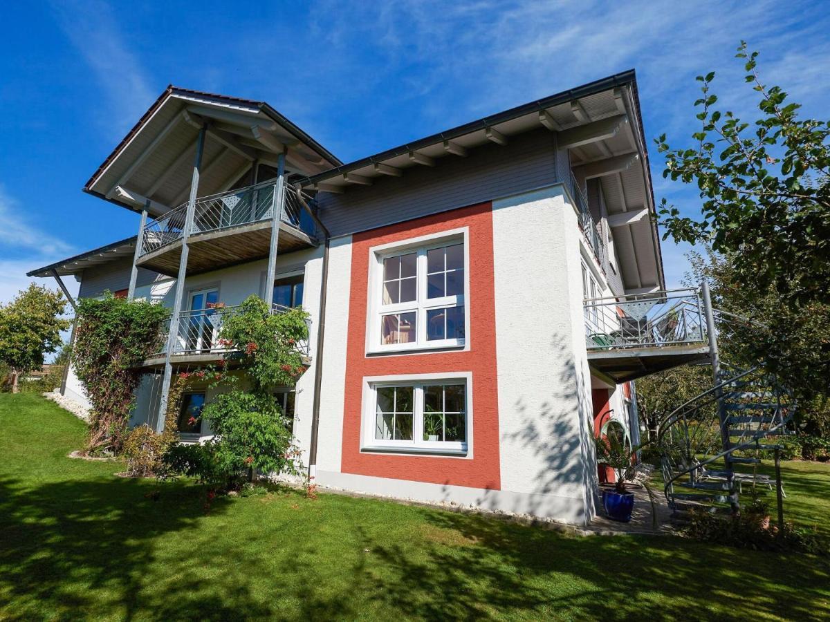 Nice Flat With Sauna Covered Terrace Garden And Tree House For Children Zandt Bagian luar foto