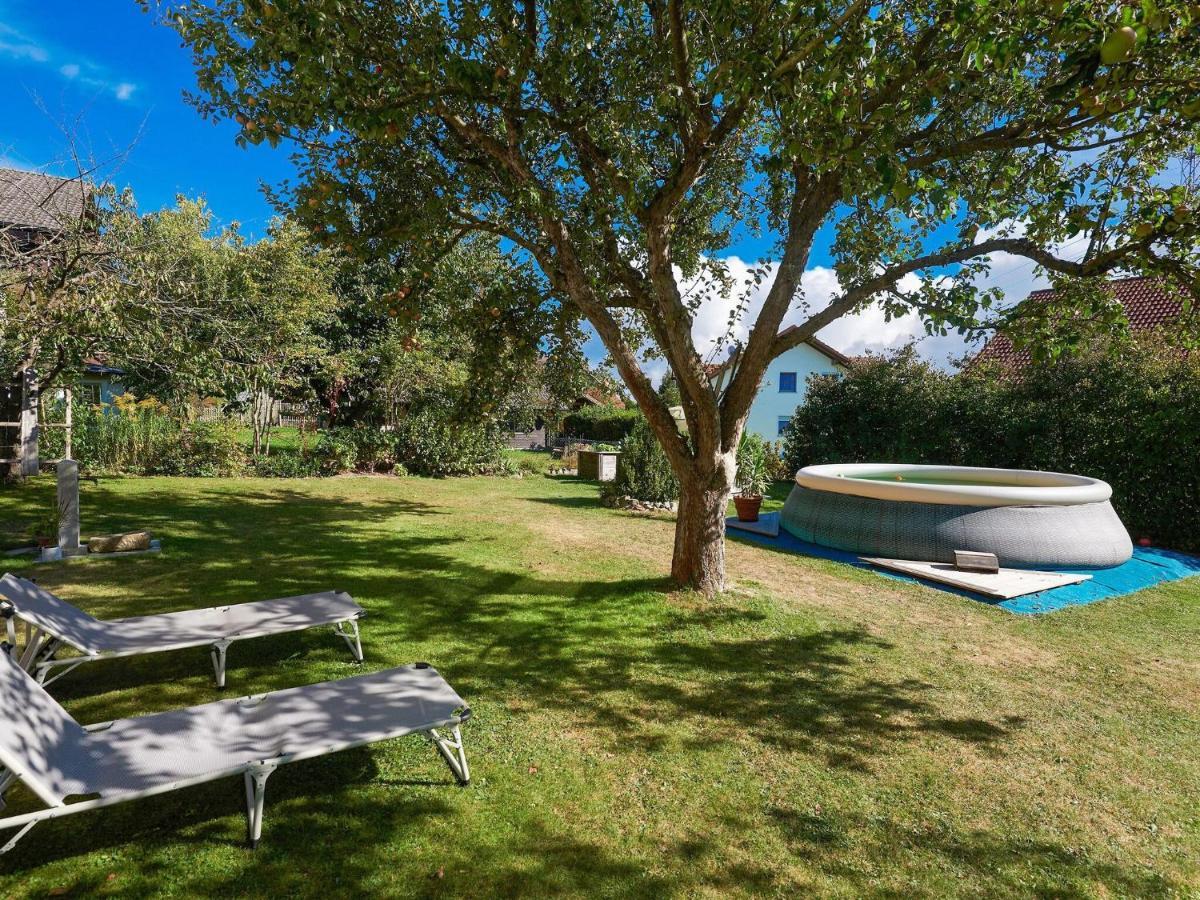 Nice Flat With Sauna Covered Terrace Garden And Tree House For Children Zandt Bagian luar foto