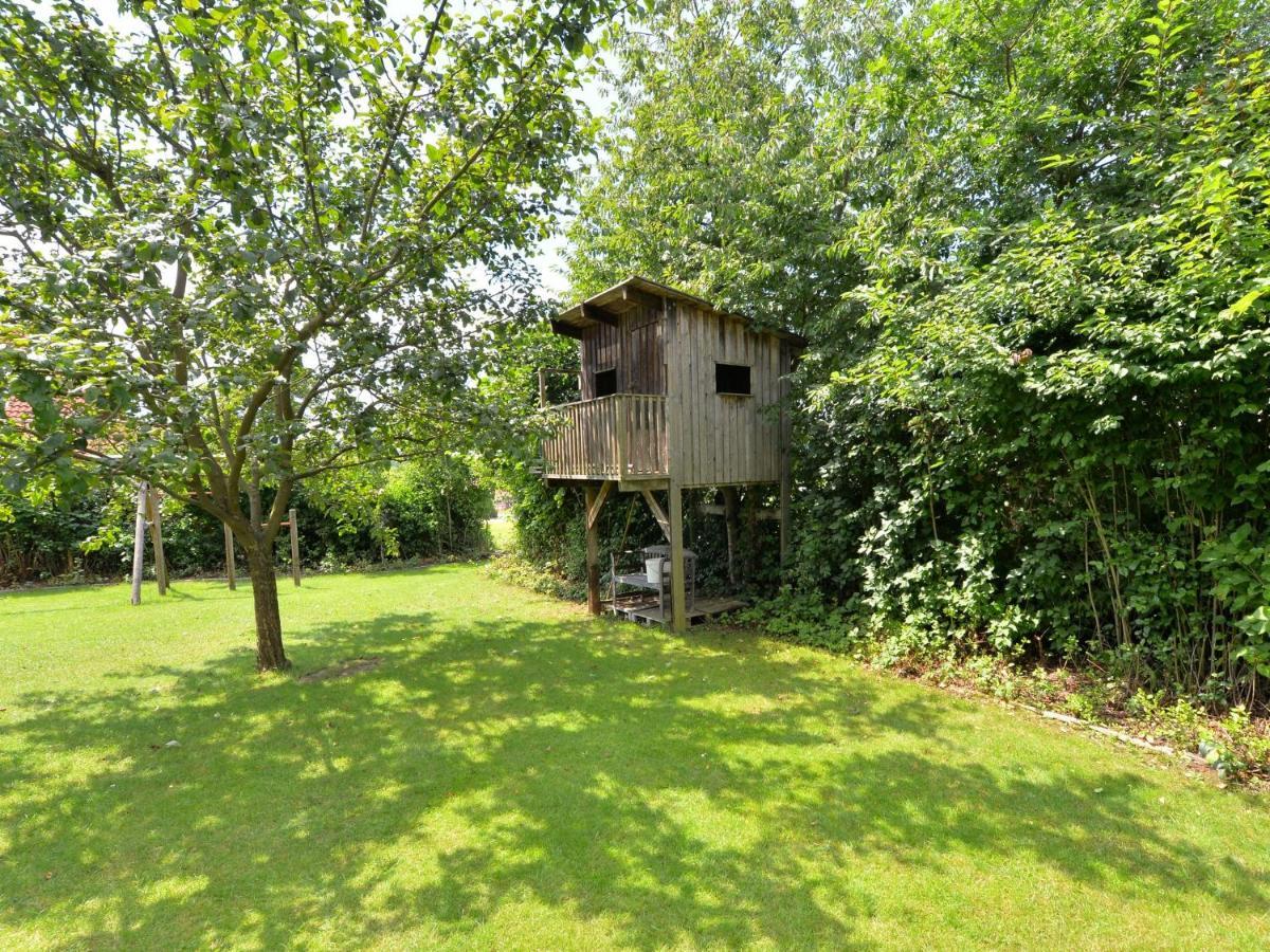 Nice Flat With Sauna Covered Terrace Garden And Tree House For Children Zandt Bagian luar foto